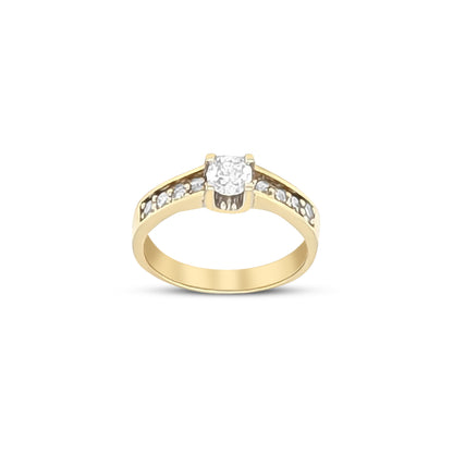 14K - Two Tone Round Diamond Engagement Ring - TWD 0.7 CT