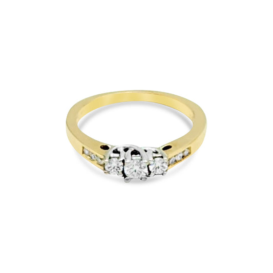 14K - Yellow Gold Round Diamond Engagement Ring - TDW 0.70 CT