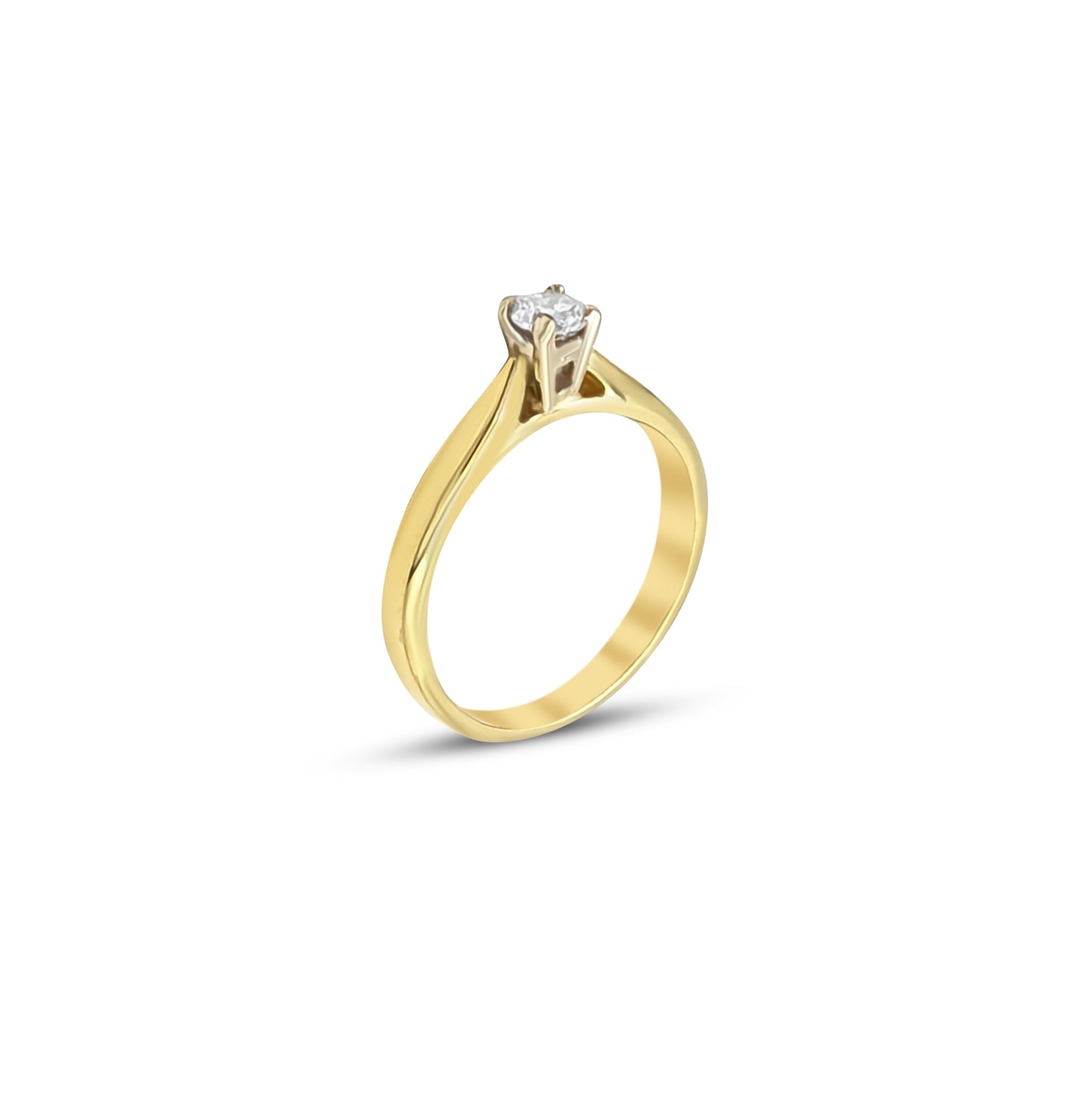 18K - Yellow Gold Round Diamond Ring - 0.23CT